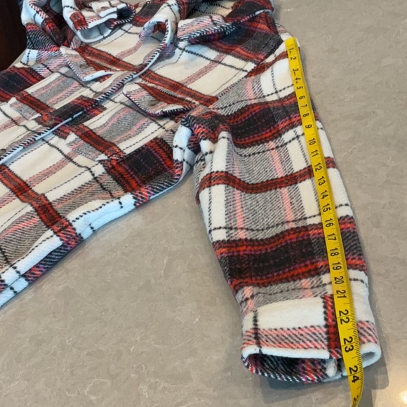 Universal Thread Shacket - Picture 9 of 11